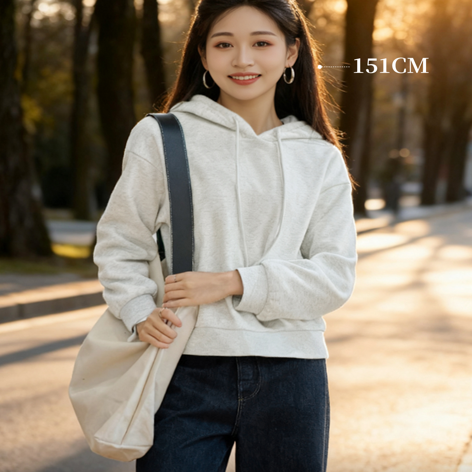 小个子浅灰连帽卫衣宽松版