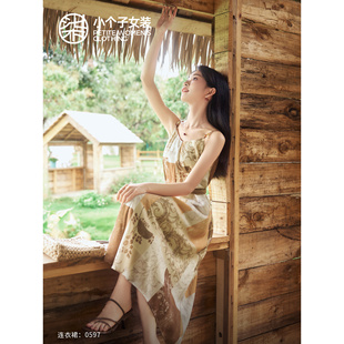 新款 度假风长裙0597 气质印花吊带连衣裙女夏季 柒量一裁小个子法式