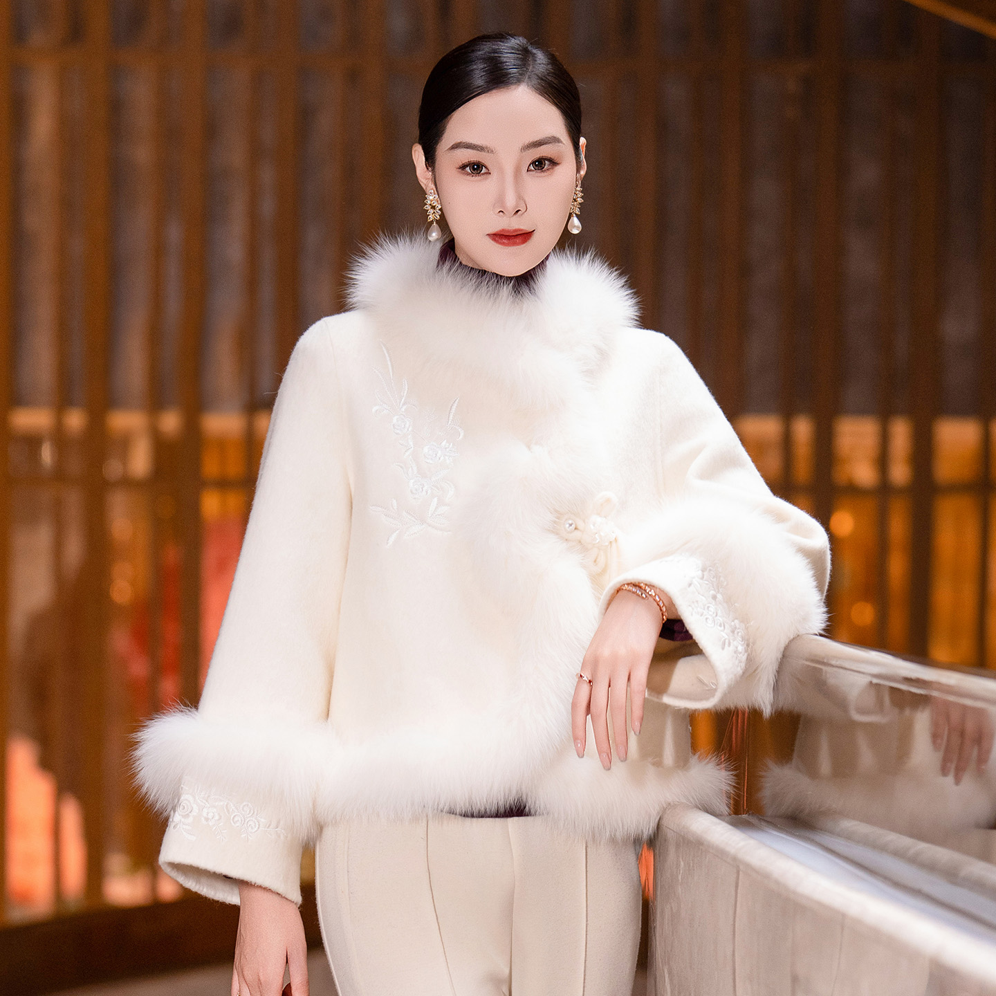 新中式国风刺绣双面呢羊毛外套女