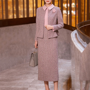 首尚格释2025冬季新款毛呢小香风套装气质通勤显瘦连衣裙两件套女