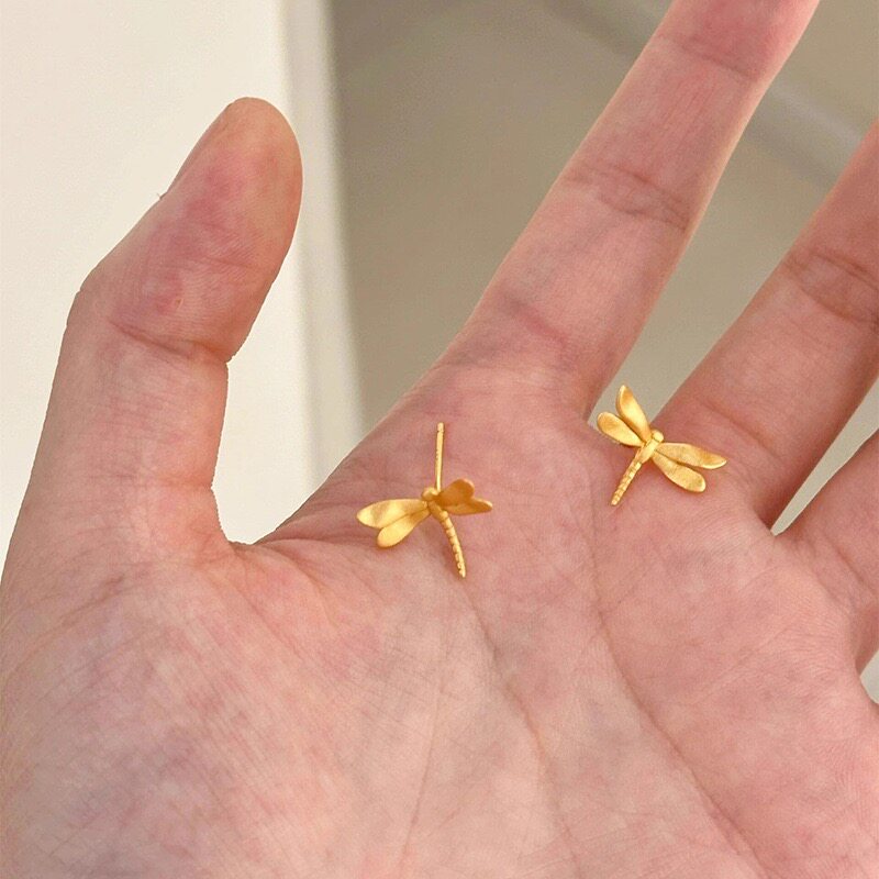 小红书同款迷你灵动蜻蜓耳钉磨砂质感高级感唯美清新文艺风耳饰女