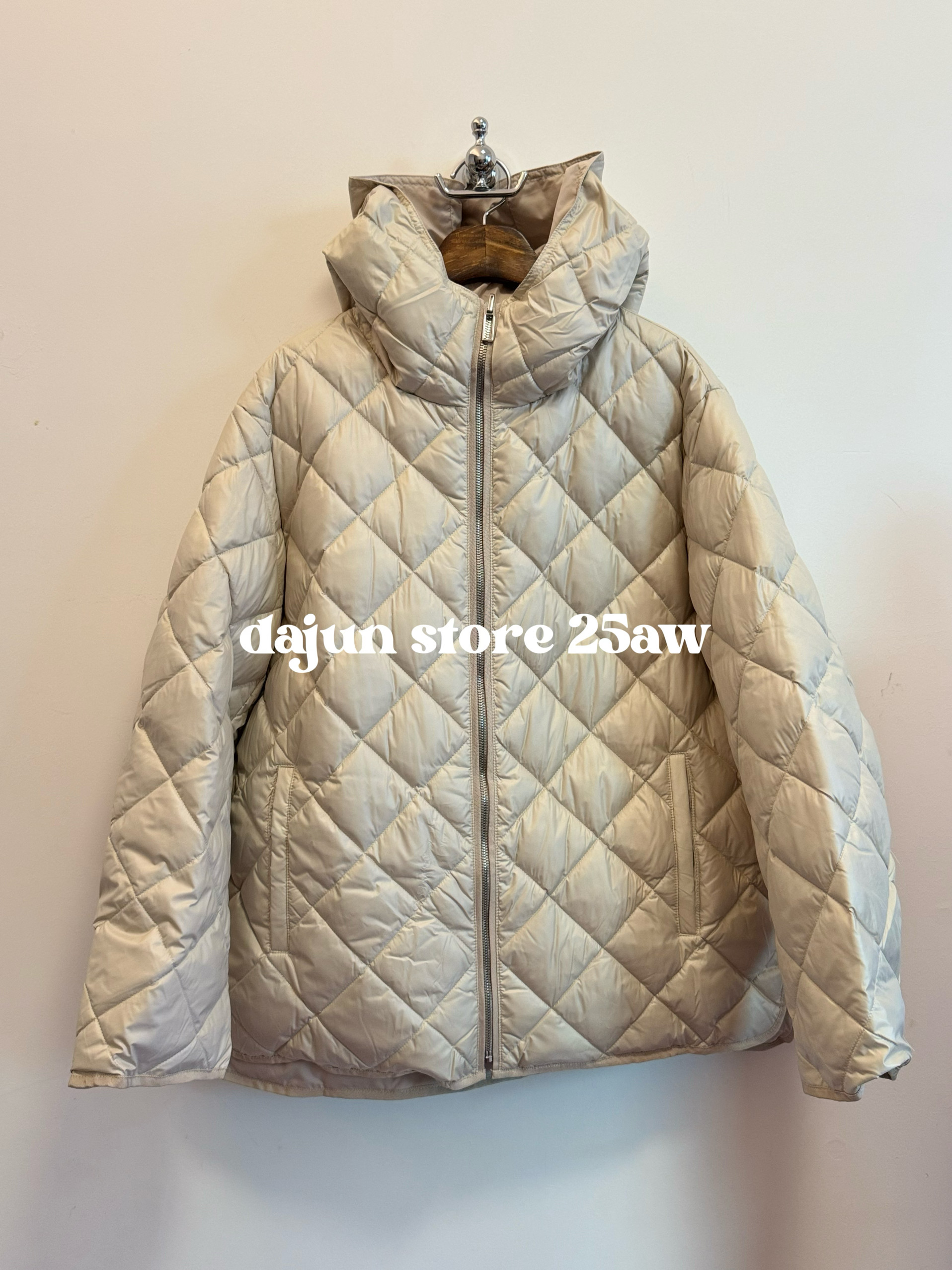 无退换韩代小众 PENNY BLUE两面穿 连帽绗缝羽绒外套