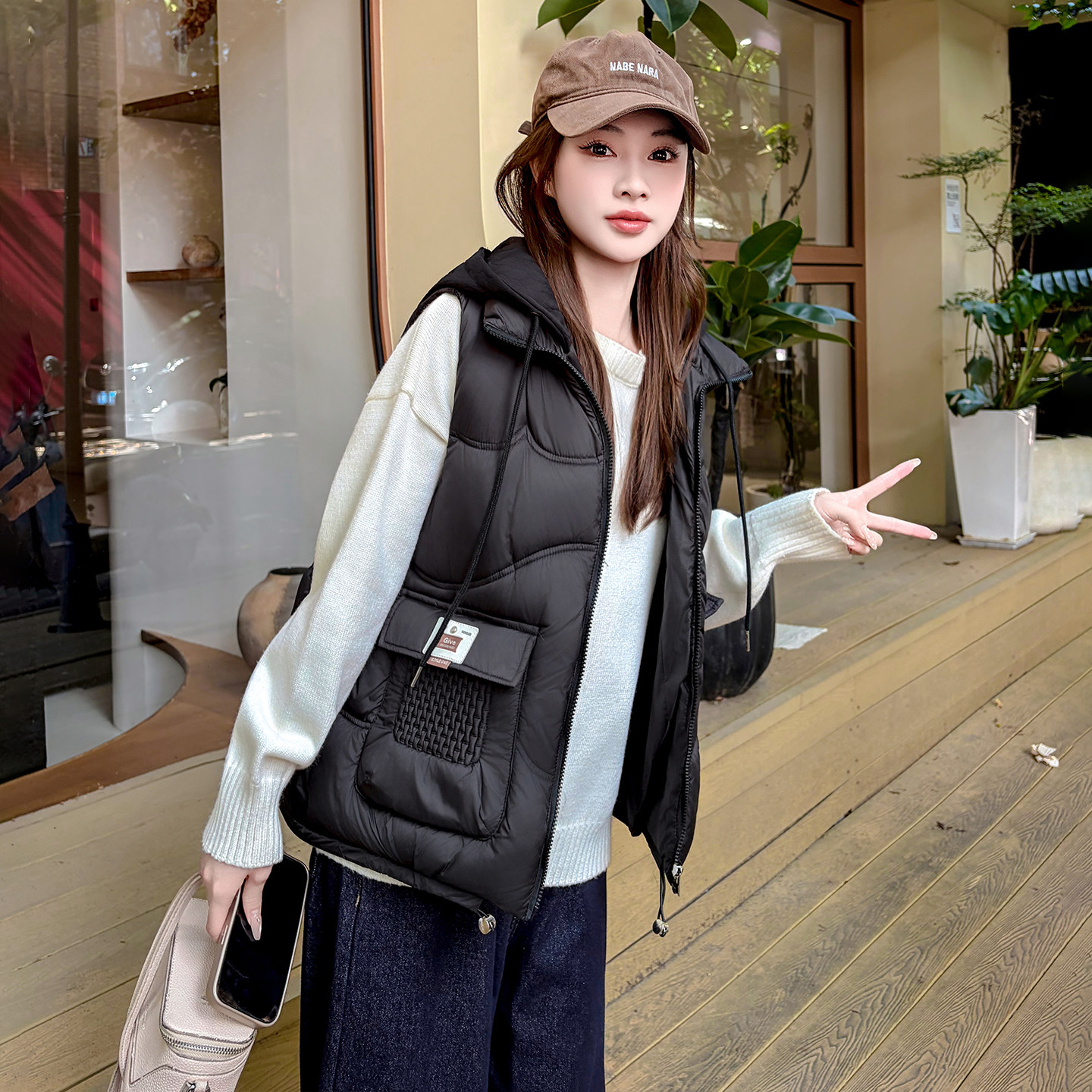 2026冬季女大码连帽轻薄棉马甲