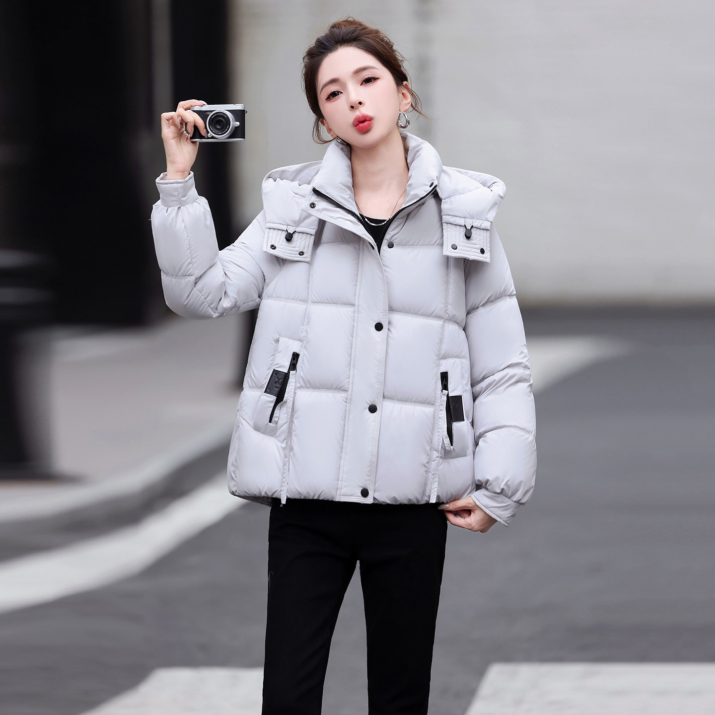 2026新款女短款羽绒棉服可拆帽