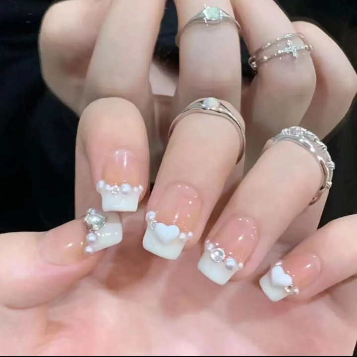 夏季小红书同款石膏爆闪美甲