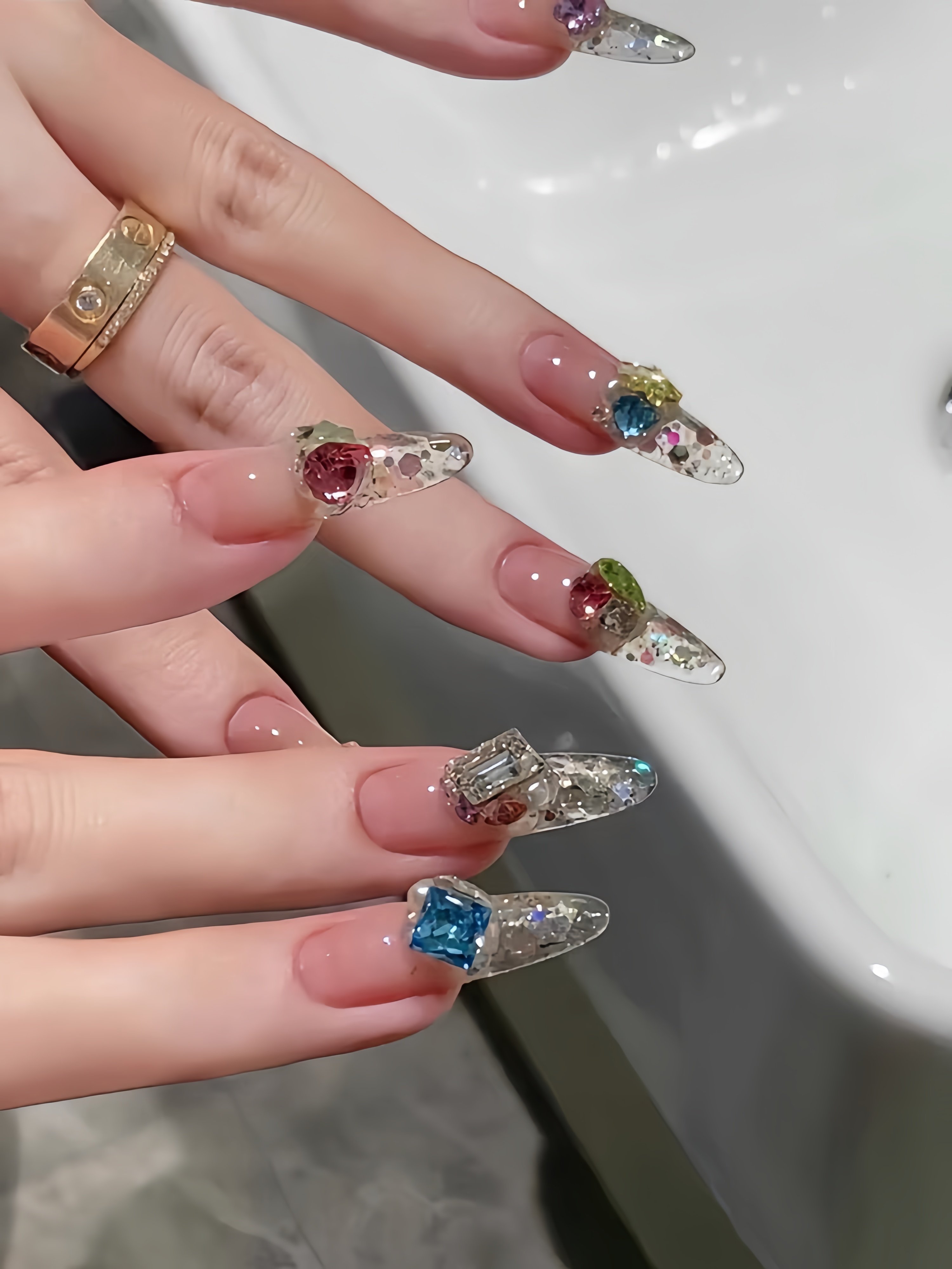 手工美甲穿戴甲长款糖果汽水亮片彩钻爆闪满钻多巴胺夏日显白气质