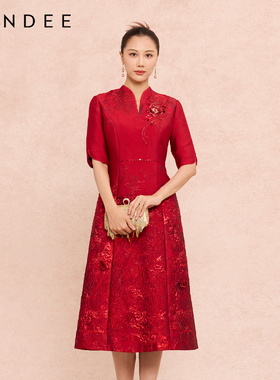 Londee/龙笛新中式气质红色刺绣连衣裙宴会礼服红装旗袍6S26580