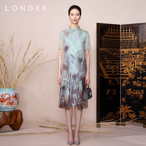 londee/龙笛桑蚕丝绣花礼服