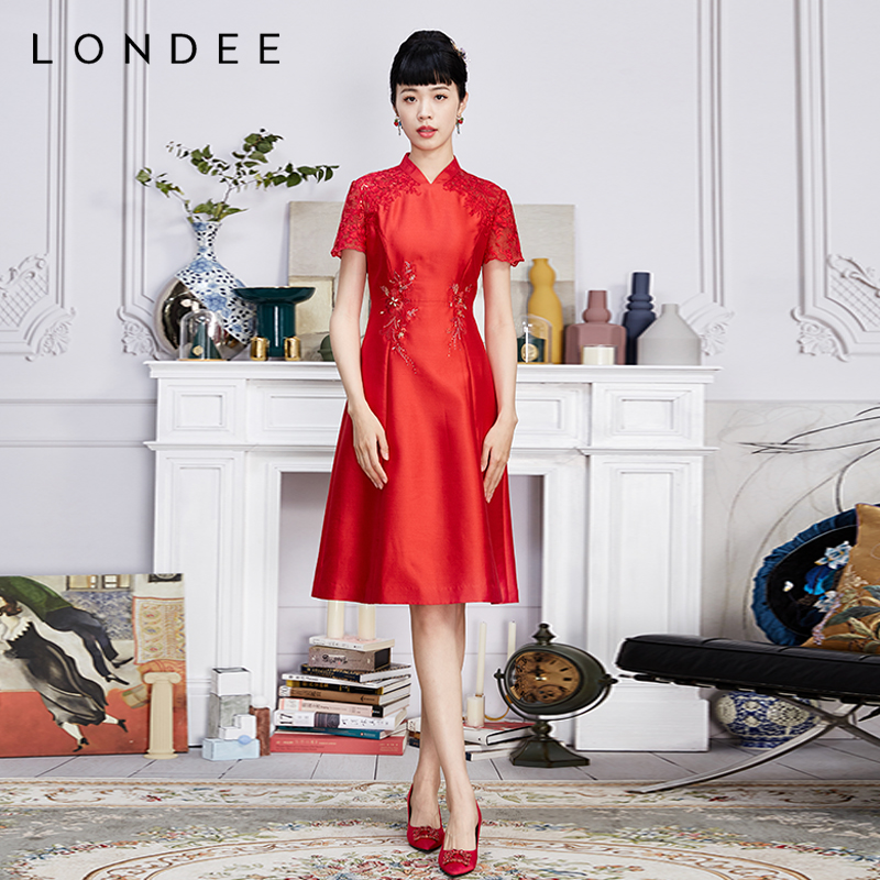 红装订婚礼服中式结婚旗袍连衣裙