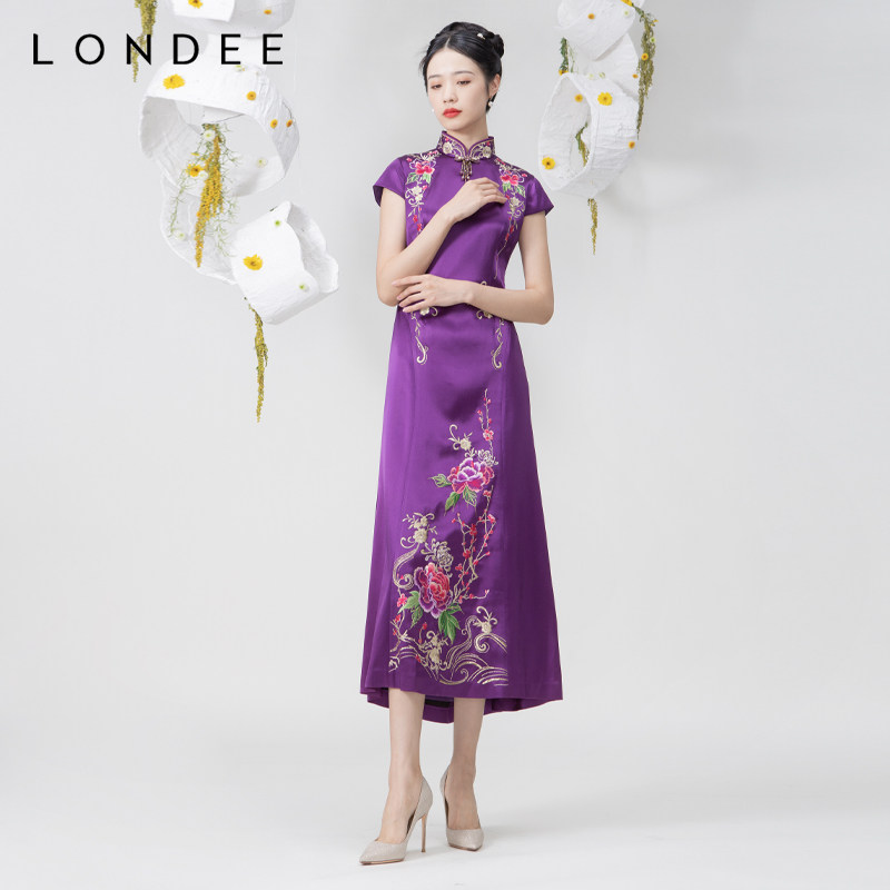 Londee/龙笛【专柜价8980】重工刺绣结婚礼服连衣裙长旗袍9S26682