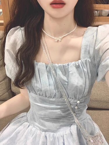 茶歇法式蓝色连衣裙女夏高