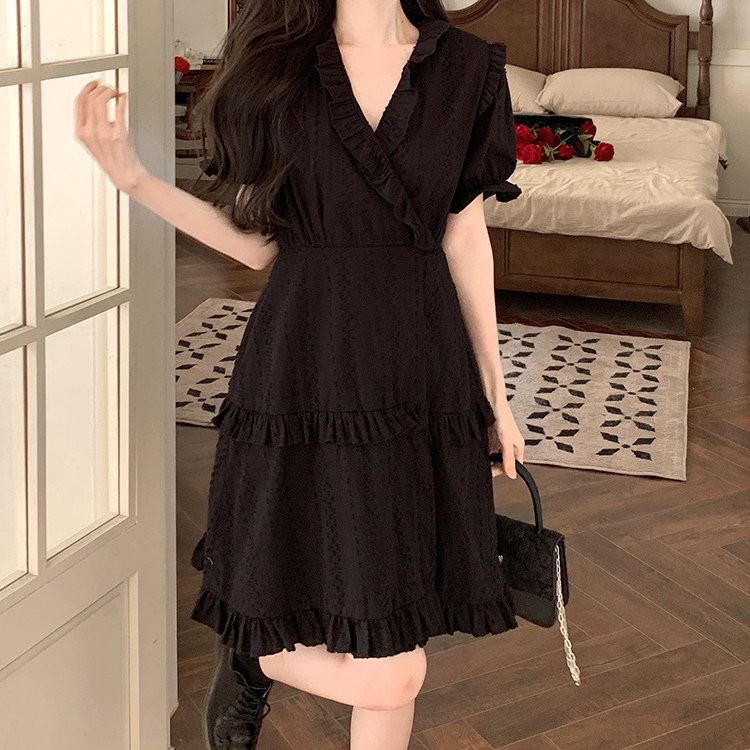 大码女装桔梗茶歇法式一片式连衣裙夏季胖mm遮肚子显瘦短袖小黑裙