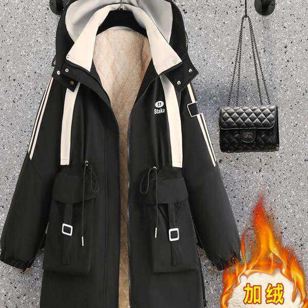 秋冬季加绒加厚冲锋衣胖mm风衣派克服外套女士大码羊羔毛棉衣棉服
