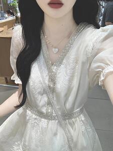 新中式国风刺绣连衣裙女夏高级感复古气质收腰绝美温柔风初恋长裙