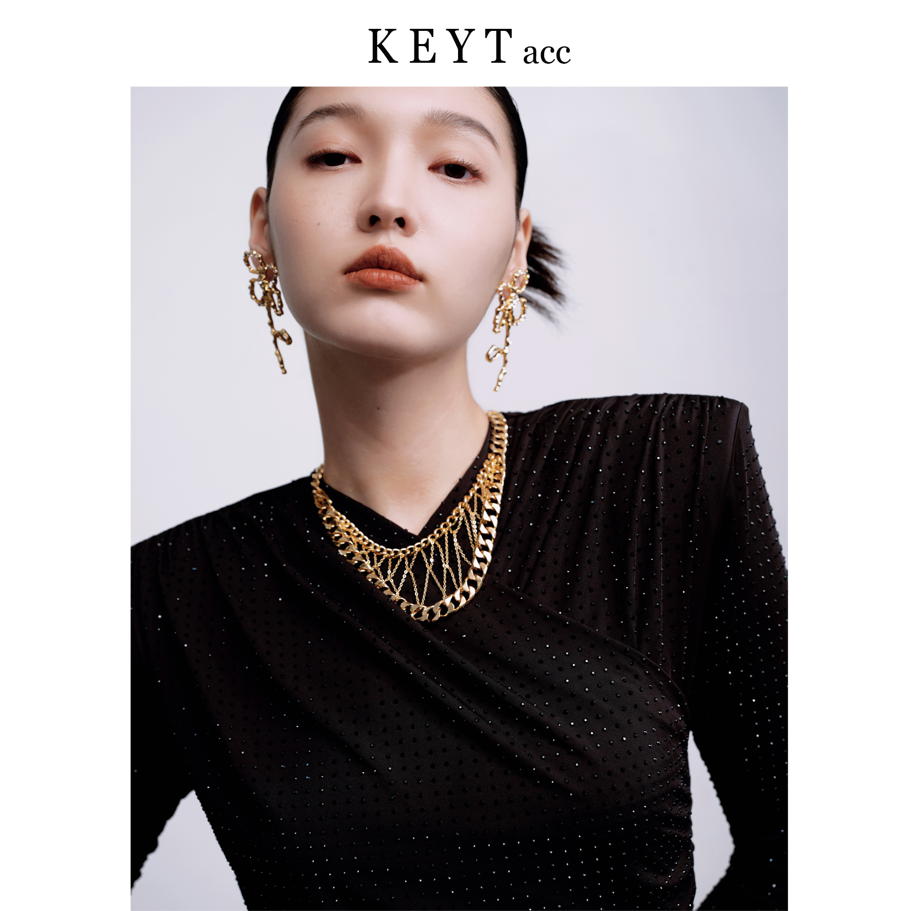 keytacc金色花朵锆石设计师款造型耳饰