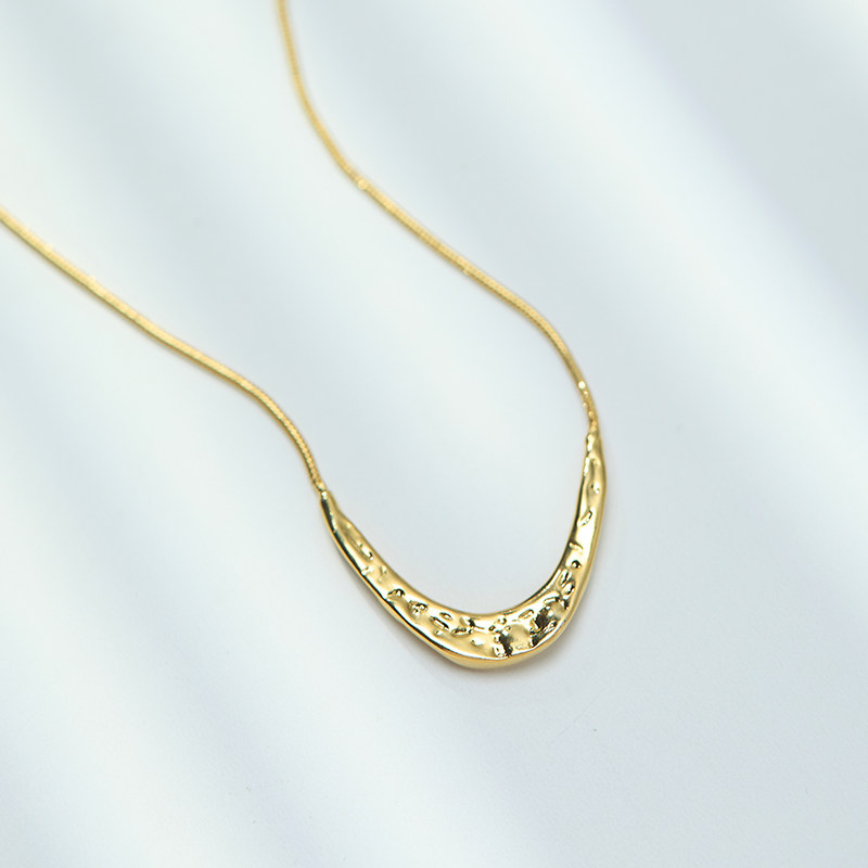 极简系列轻奢ins风穿搭配饰品异形吊坠金色蛇骨链高品长款毛衣链