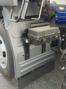 适配江淮顺畅配件新款骏铃V3V5V6V8H330原装前轮挡泥板瓦带皮总成