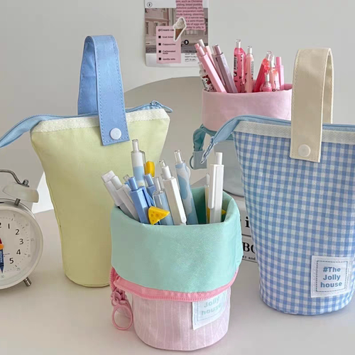 高颜值笔筒笔袋可站立文具袋