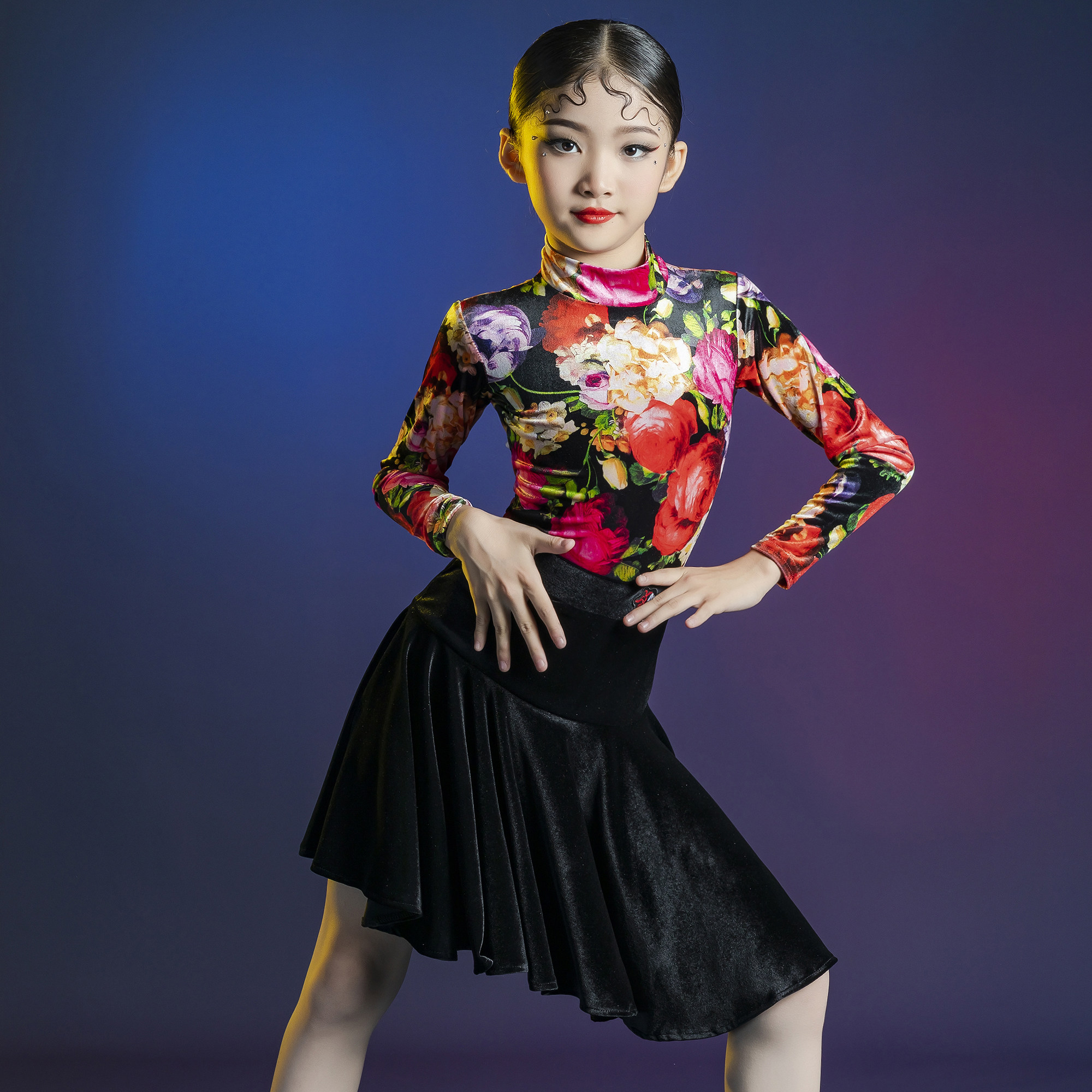 圆梦新少儿拉丁舞考级服冬季新款女儿童专业无鱼骨长袖丝绒比赛服