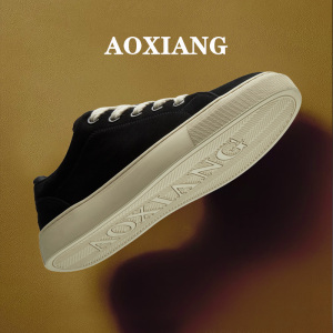 奥象春季新款运动板鞋男士休闲百搭韩版真皮复古饼干面包小黑鞋潮