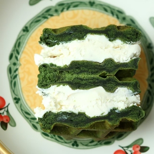 浓郁艾草米华夫肉松芋泥夹心可DIY夹酸奶无蔗糖海街茶点健身代餐