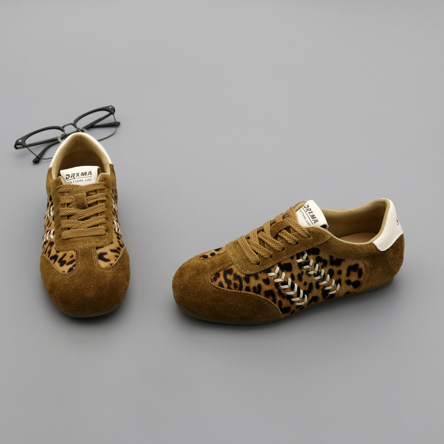 复古豹纹马毛阿甘鞋女板鞋2026春季圆头真皮平底休闲德训鞋女单鞋,女鞋,德训鞋,淘宝优惠券,粉丝福利购,淘宝优惠卷