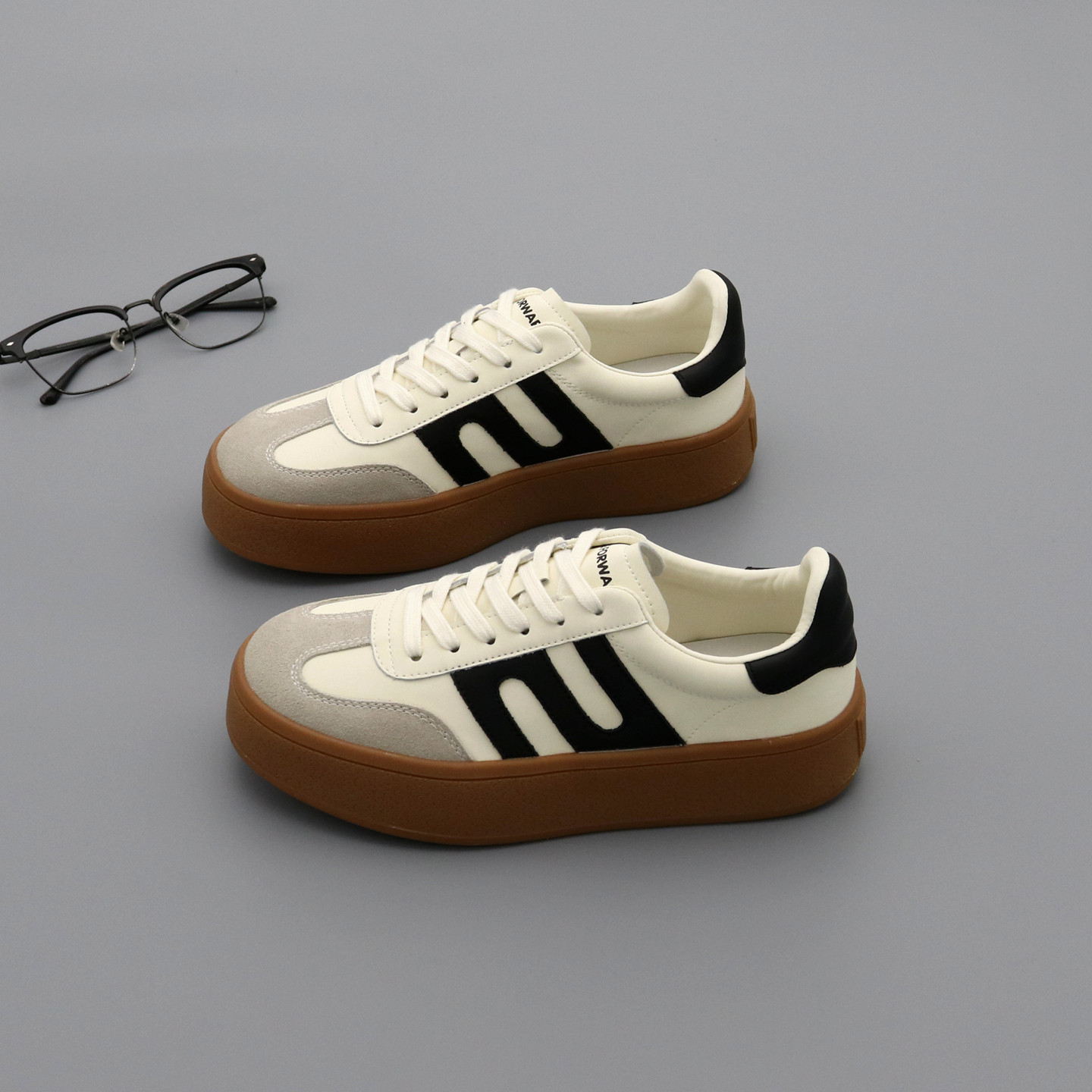 厚底小白鞋女板鞋2026春季新款圆头真皮百搭德训鞋女学生休闲单鞋,女鞋,休闲板鞋,淘宝优惠券,粉丝福利购,淘宝优惠卷