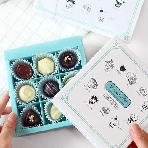 9 капсул/12 капсул Tiffany Blue Chocolate Box Свежая рука с шоколадной упаковкой может быть установлена ​​с Ferrero