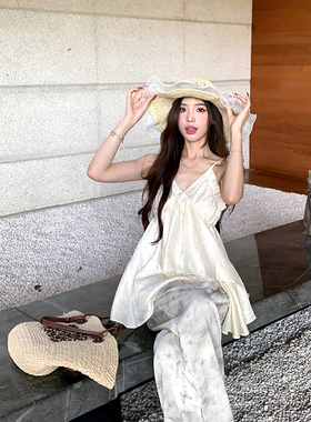 Adan亮面不规则吊带夏季韩版纯欲风无袖显瘦百搭设计感外穿上衣女