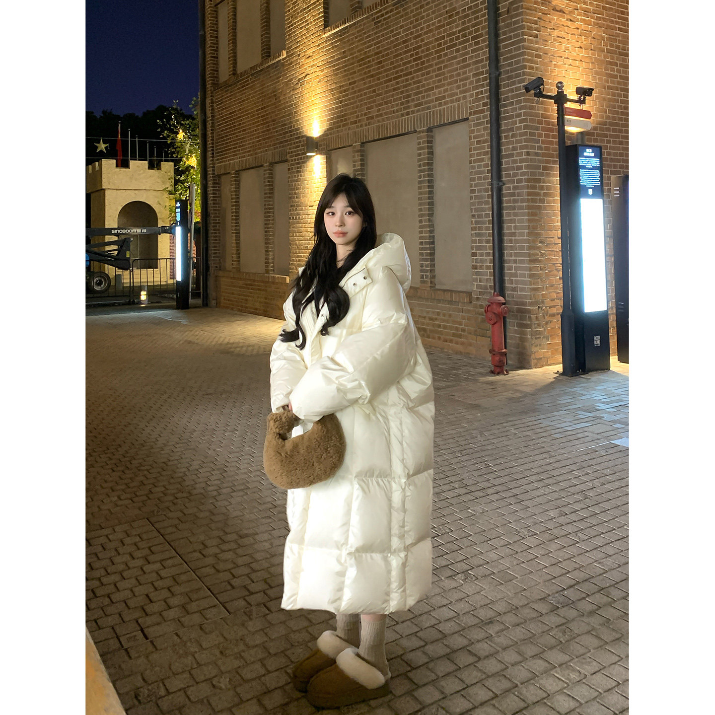 Adan新国标90白鸭绒珠光白连帽羽绒服冬季韩系加厚保暖长款外套女