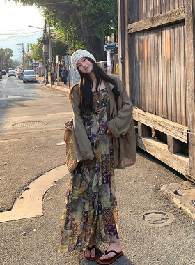 Adan复古印花连衣裙夏季法式收腰显瘦气质雪纺荷叶边长款吊带裙女