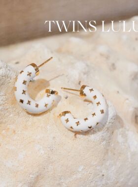 TWINS LULU高级感老花耳饰简约轻奢风老花白色耳环TSL3057