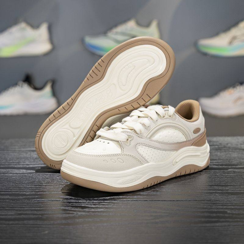 李宁经典休闲鞋女子2025冬新款星球舒适软弹简约低帮板鞋 AGCV260,运动鞋new,运动休闲鞋,淘宝优惠券,粉丝福利购,淘宝优惠卷