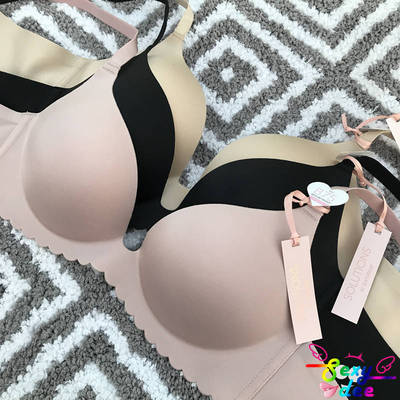 无钢圈光面一片式无痕聚拢型文胸