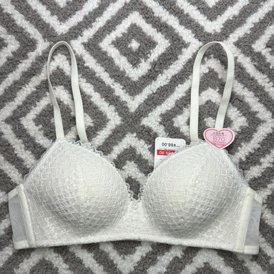 无钢圈三角杯聚拢型蕾丝性感内衣