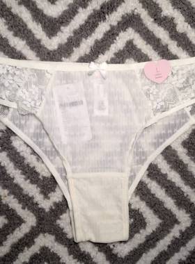 119元5条6ixty8ight专柜正品米白色蕾丝丝滑三角内裤 底裤PT13968
