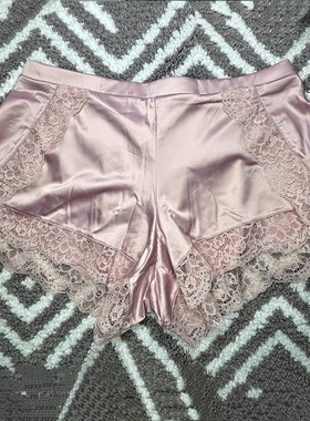 6ixty8ight专柜正品 灰紫色仿丝质拼蕾丝短睡裤 家居裤8F7NW04940