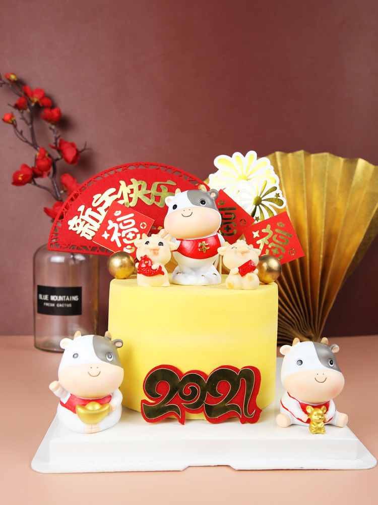 2021新年烘焙蛋糕装饰牛宝宝生日蛋糕摆件牛年吉祥牛气冲天插牌