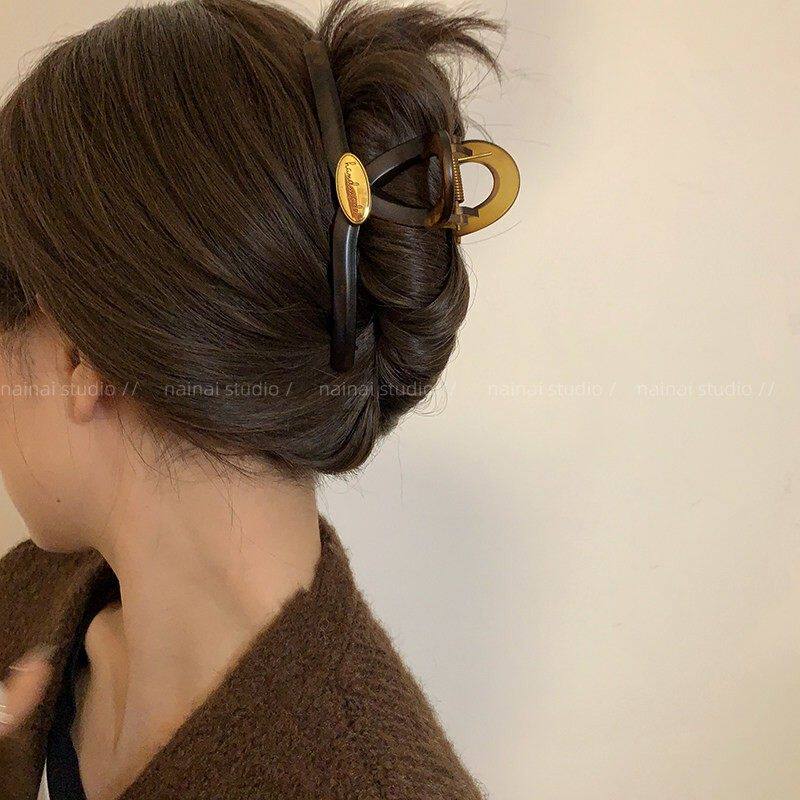 豹纹抓夹！玳瑁琥珀色美拉德风大号鲨鱼夹2025新款爆款法式发夹女