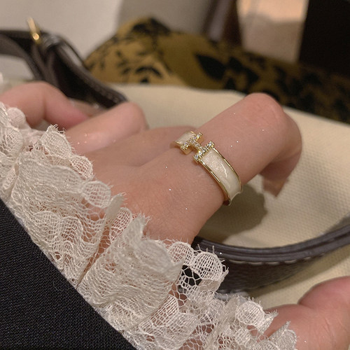女法式高级感字母H锆石戒指