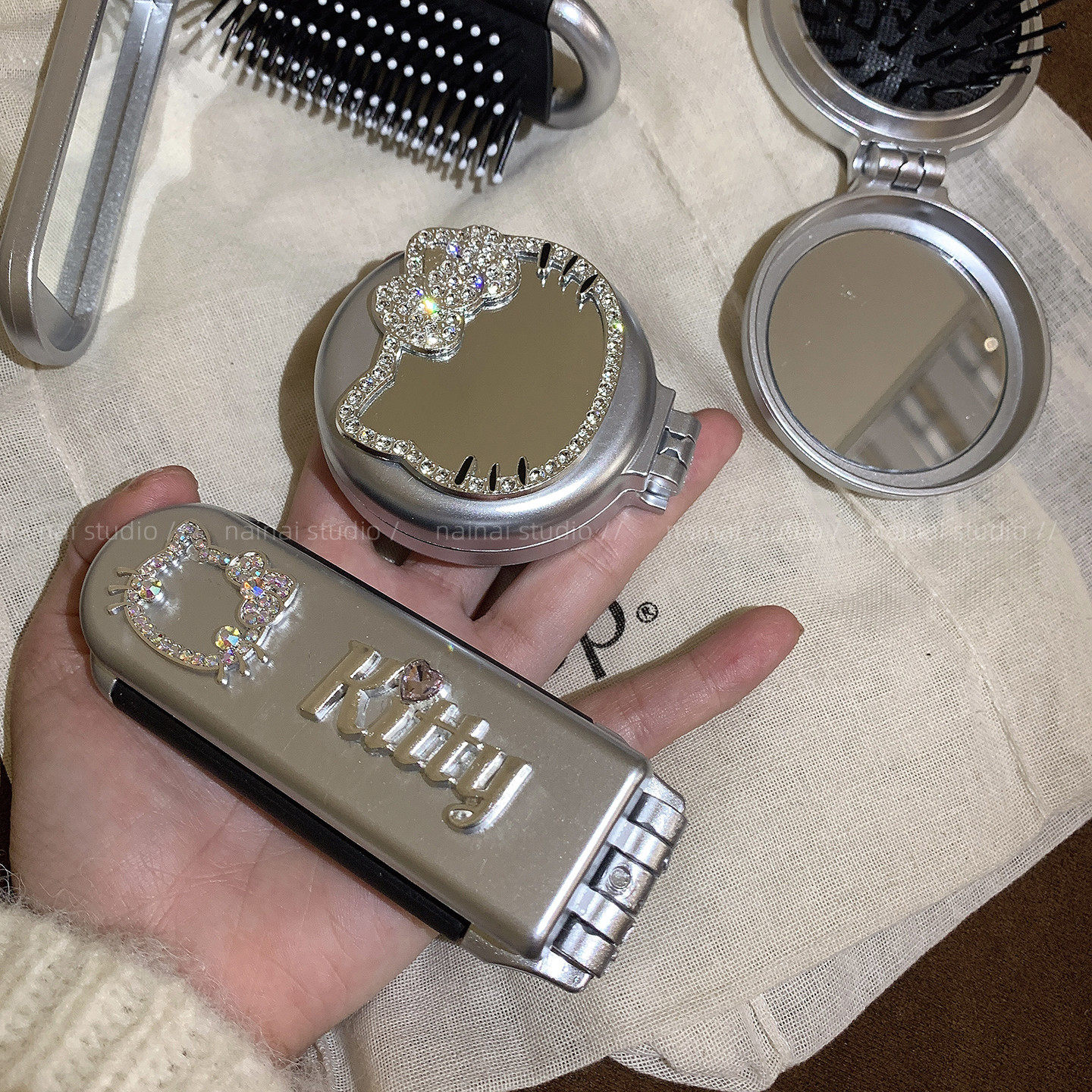 自制Kitty梳子~银色镜面KT猫咪气囊迷你带镜子随身携带气垫化