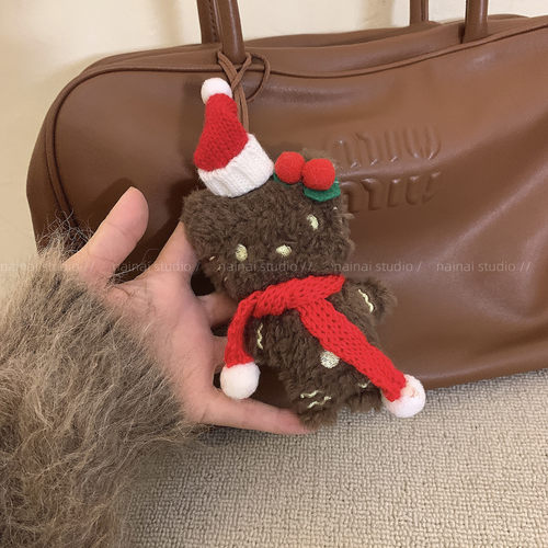 圣诞节Kitty猫挂件~围巾帽子黑皮KT包包挂饰姜饼人毛绒车钥匙扣女