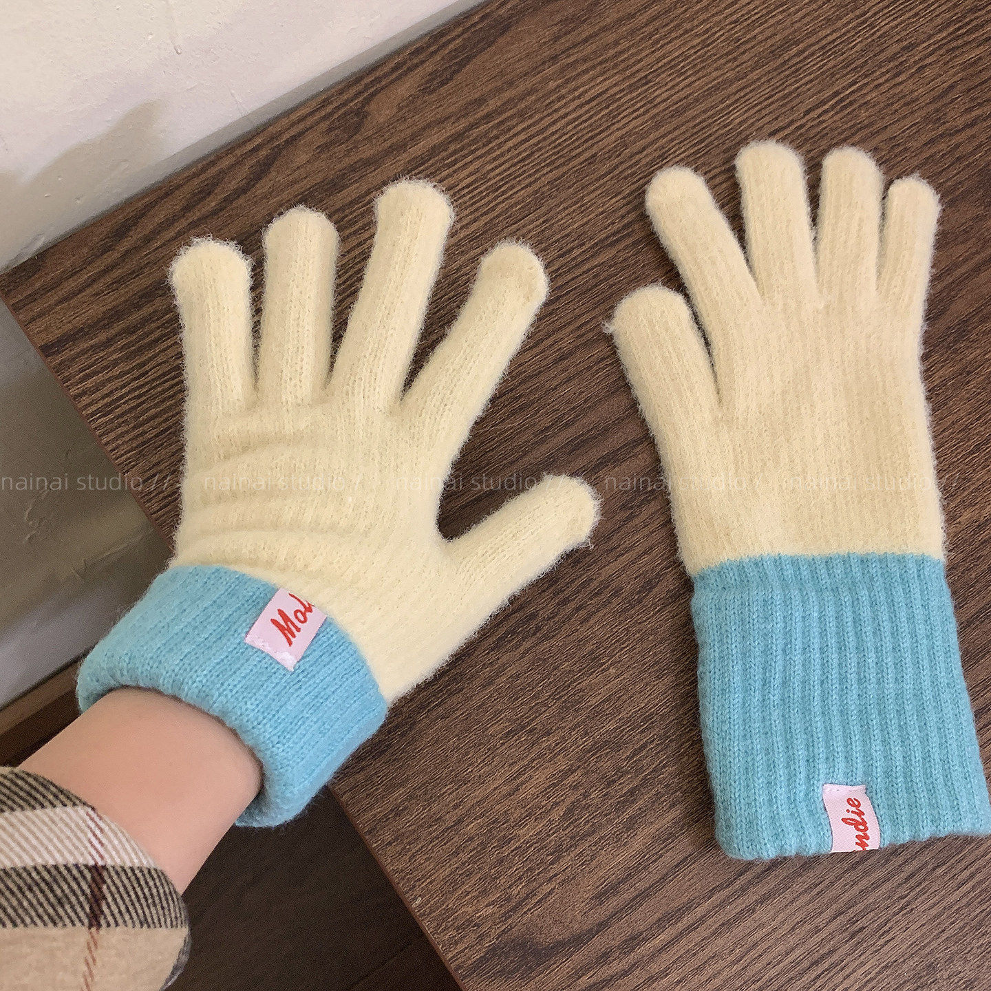 拼接撞色手套~加长护腕针织户外骑行露指可触屏保暖冬季分指手套