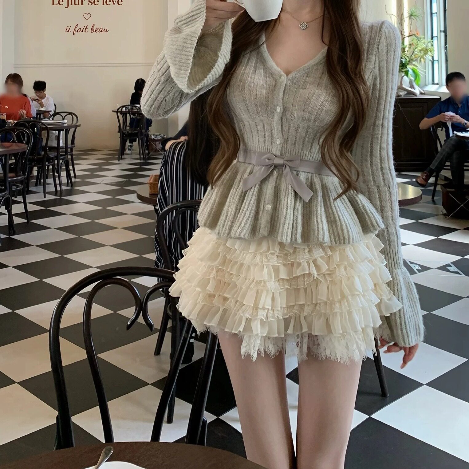 迷雾白茶羊驼毛开衫连衣裙套装