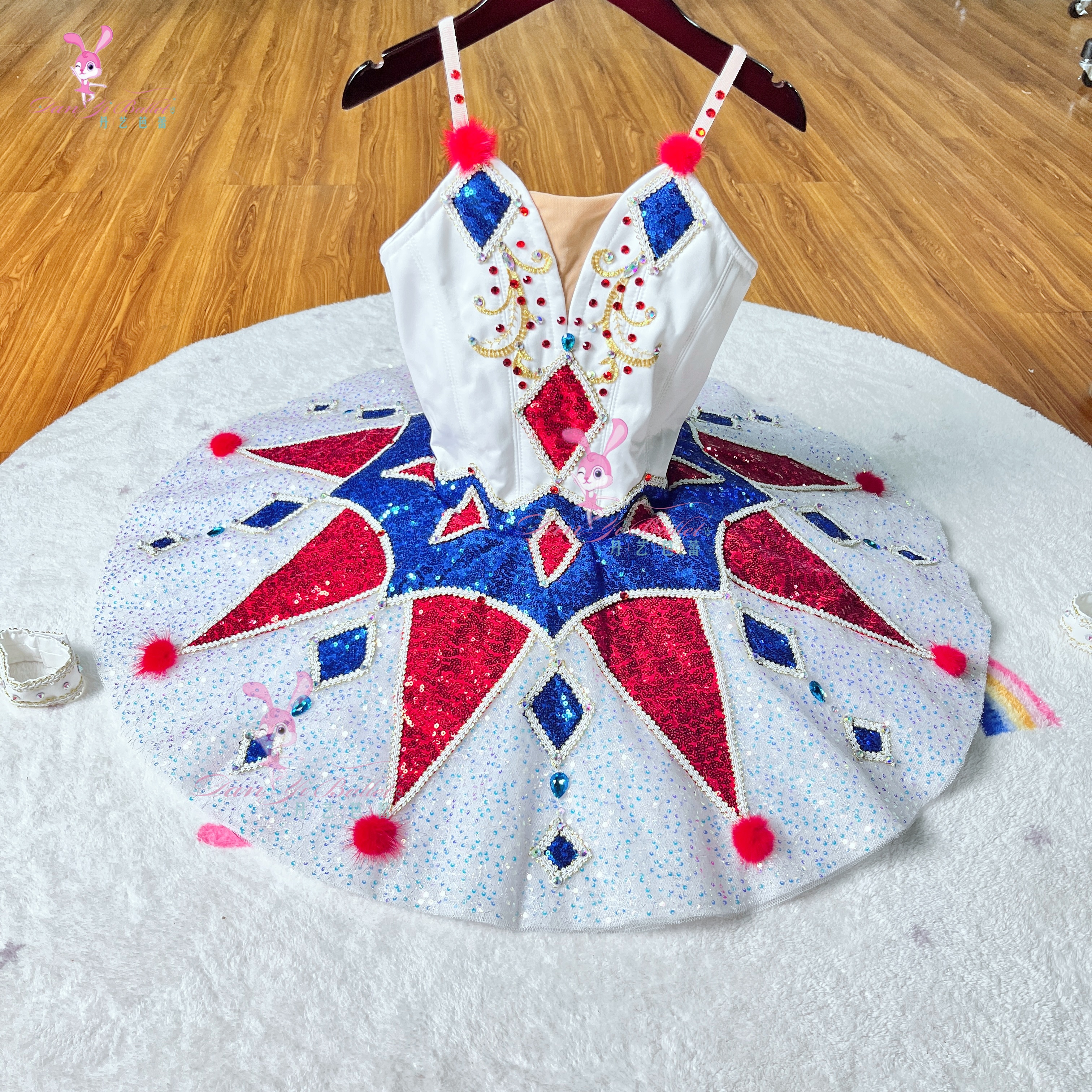 丹艺百万小丑芭蕾舞演出服盘裙tutu裙比赛服表演裙六一专业定制