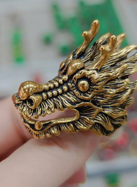 霸气龙头戒指男款立体款一体成型指环钛钢镀黄铜托送亲人长辈礼物