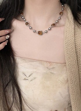 秋冬美拉德琥珀猫眼石串珠项链百搭高级感锁骨链亚文化甜酷配饰
