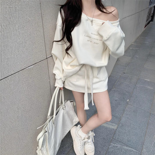 辣妹风休闲运动套装裙女秋季新款宽松一字肩卫衣半身裙两件套