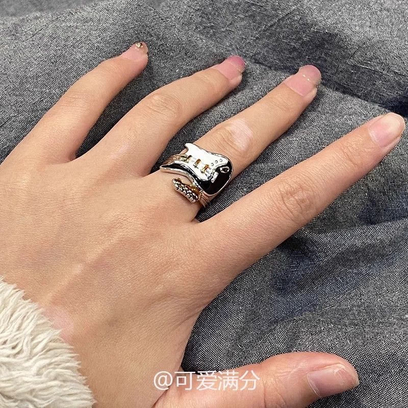 「动感旋律」复古电吉他戒指女2024新款高级感轻奢精致摇滚食指戒
