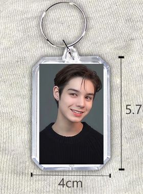 sm新男团jayjay亚克力扣挂件亚克力透明双面明星周边应援书包挂件